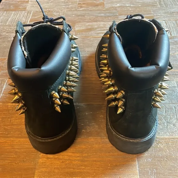 Timberland Customized Spiked Leopard Nubuck Boots🖤