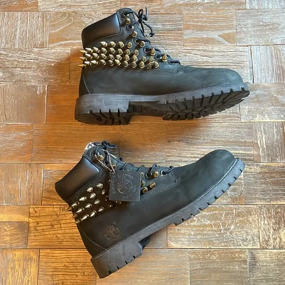 Timberland Customized Spiked Leopard Nubuck Boots🖤