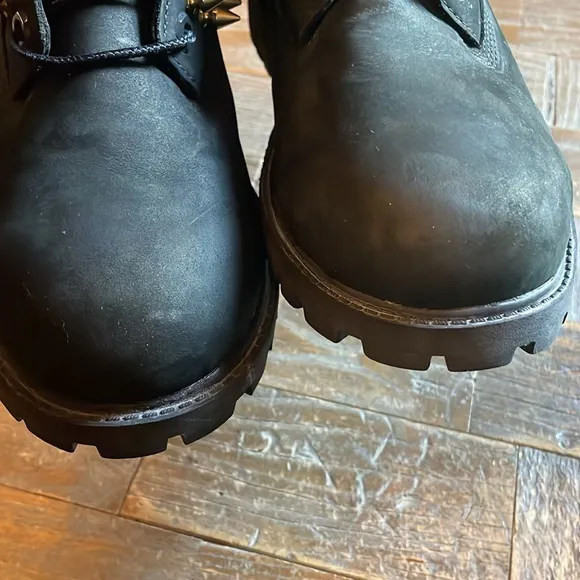 Timberland Customized Spiked Leopard Nubuck Boots🖤