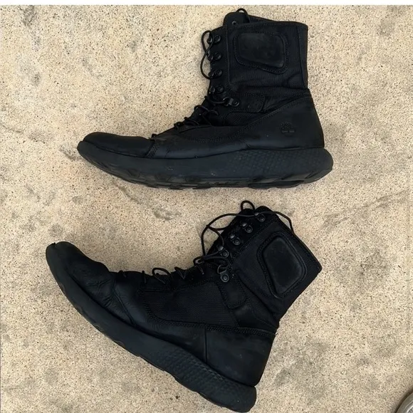 Timberland FlyRoam Tactical Limited Release Men's Black Boots Size 12