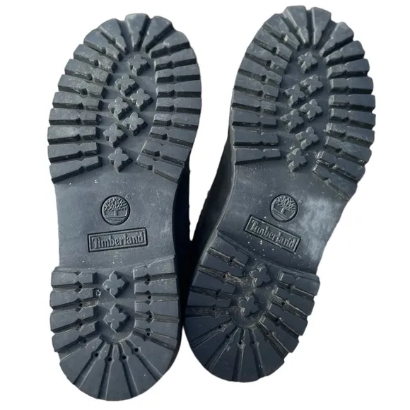 Timberland kids black boots size 5