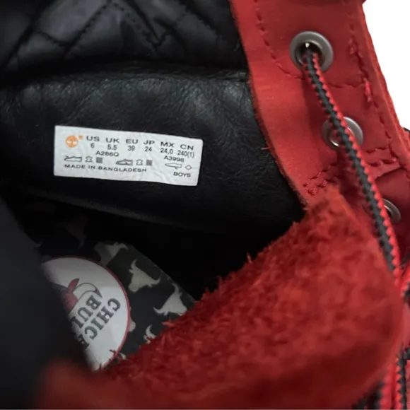 Timberland x NBA “Chicago Bulls” Red Boots - size 6