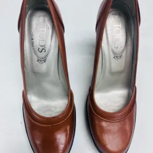 Tod's Women's Brown Leather Shoes
