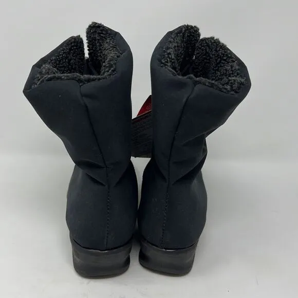 Toe Warmers Canada Black Boots Women's 8 WIDE new with tags