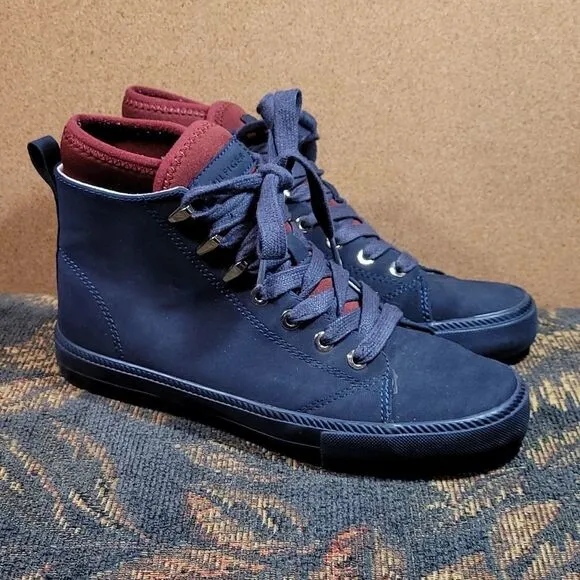 Tommy Hilfiger Women's Tadzia Navy Leather High Top Sneakers w/ Maroon- Size 7