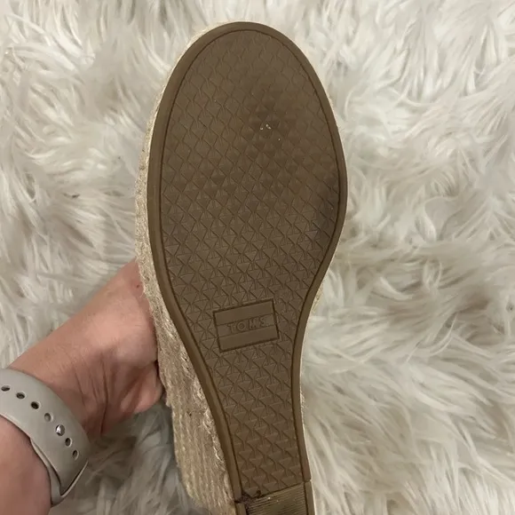 TOMS blush suede Women's Pink Espadrille Wedge Sandals size 8.5