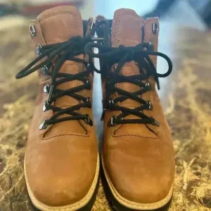 Toms Women Size 9 Mojave Oiled Waterproof Ember Nubuck Leopard Suede Mid Boots