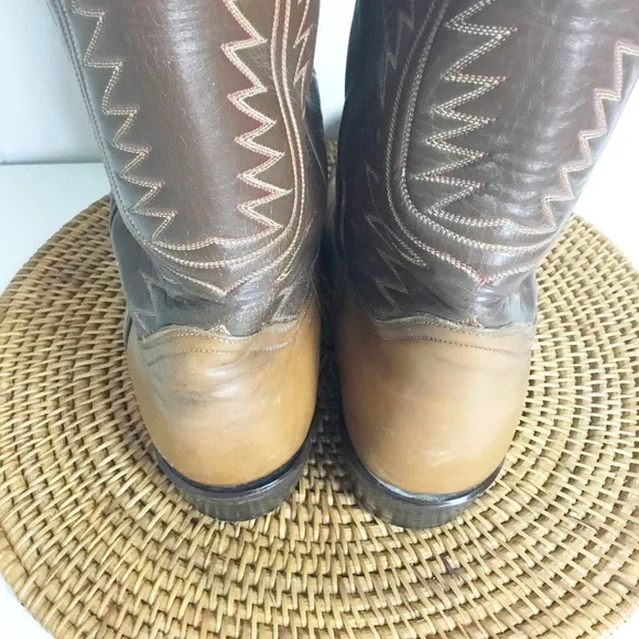 Tony Lama men's round toe leather boots, SZ 11.5AA AZTEC USA MADE Men’s
