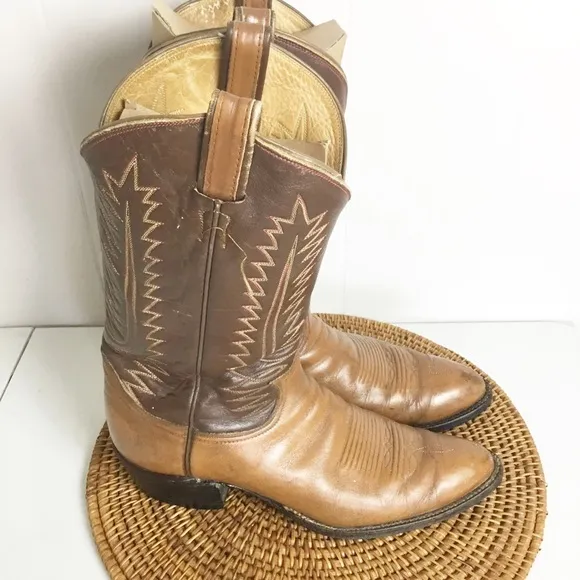 Tony Lama men's round toe leather boots, SZ 11.5AA AZTEC USA MADE Men’s
