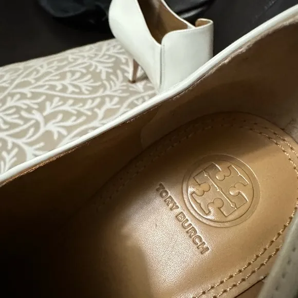 Tory Burch Elegant White Women's Shoes