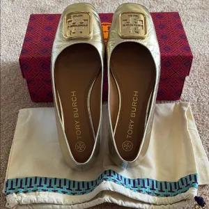 Tory Burch Gold Women's Shoes with Box!