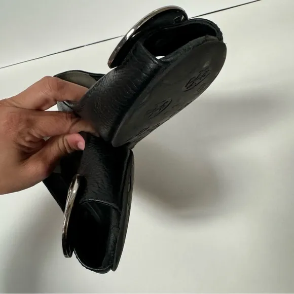Tory Burch Sally Black Leather Silver Medallion Wedge Pumps Heels 8M women shoe