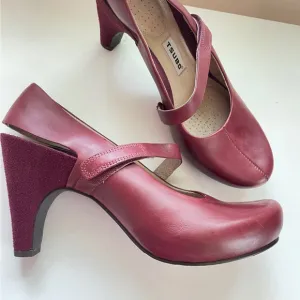 Tsubo NWOB Burgundy Japanese Comfort Mary-Janes Leather Slingback Adjustable 9.5