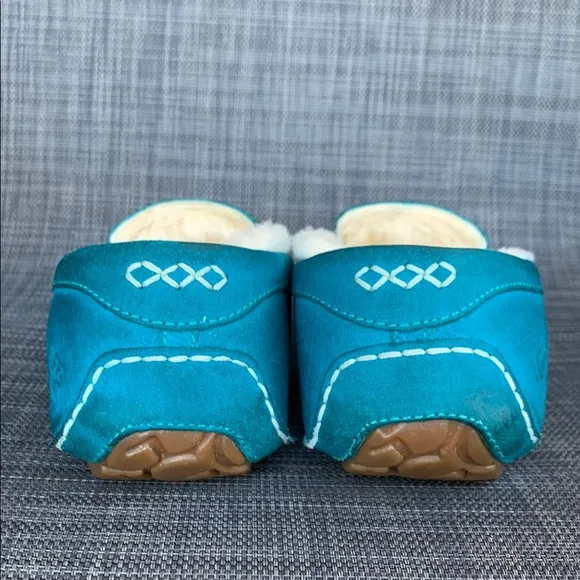 UGG Ansley Blue Moccasin Slippers Shoes Women’s size 8