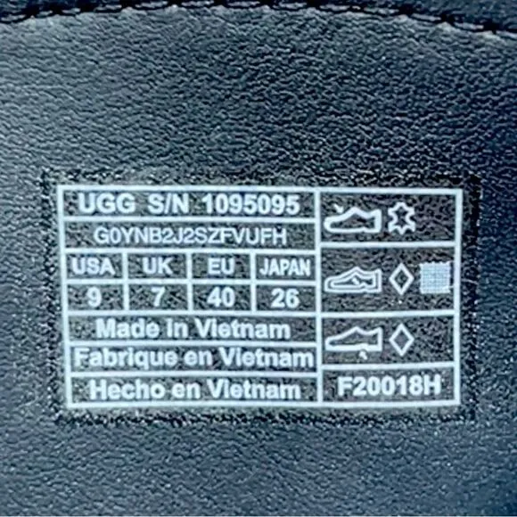 UGG Ashby Spill Seam Trainer Black Suede Laceless Chunky Platform Sneakers 9