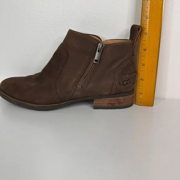 Ugg Aureo II Waterproof Brown Leather Zip Ankle Boots Womens Size 7.5