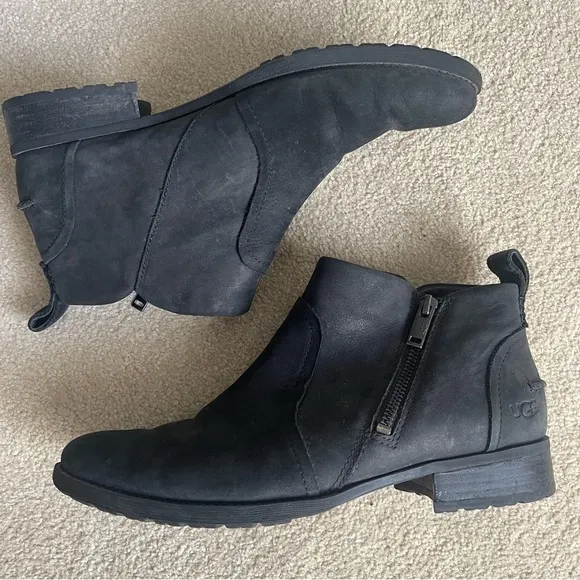 Ugg Aureo ll Waterproof Ankle Boots US9 EU40 Black Zip Up