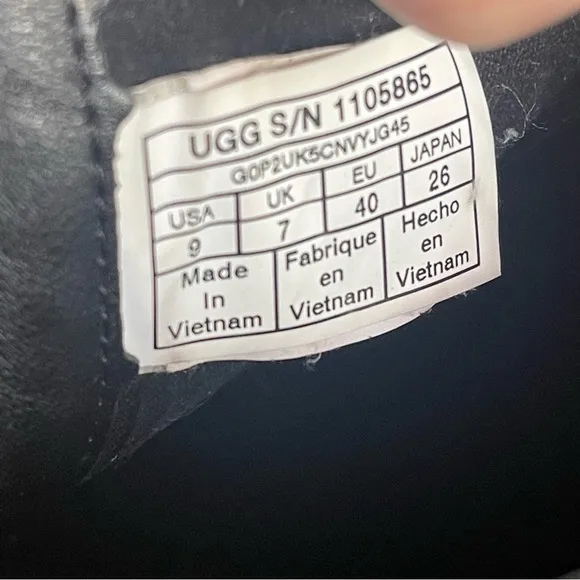 Ugg Aureo ll Waterproof Ankle Boots US9 EU40 Black Zip Up