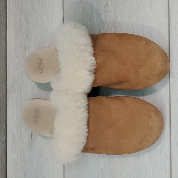 Ugg Australia Sera Youth Girls Clogs Mules Heels Fur Shoes sz 3