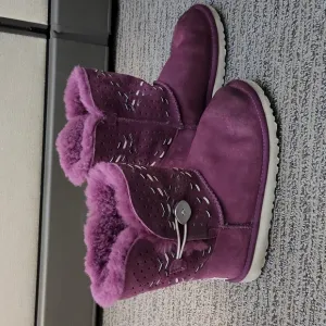 Ugg Bailey Button Tehuano Boots Size 3