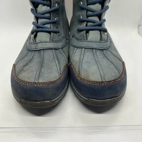 UGG Butte II CWR Blue and Orange Waterproof Boots Size 6