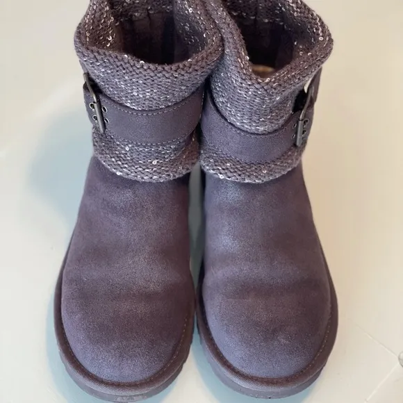 UGG Cambridge Metallic Suede Shoes 6