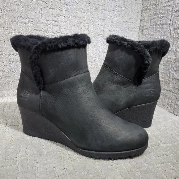 UGG Devorah Women's Size 7.5 US Black Leather Wedge Heel Waterproof Ankle Boots