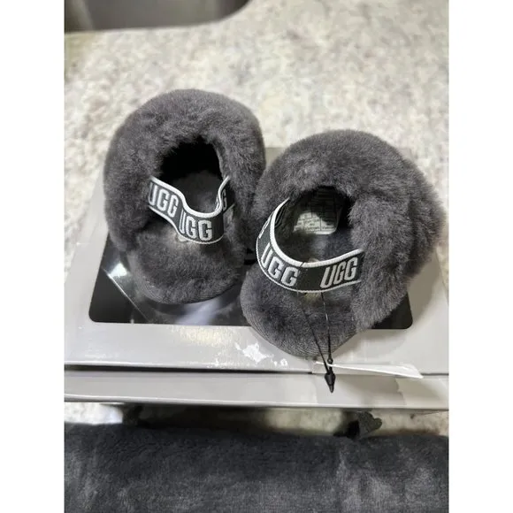 Ugg‎ Fluff Yeah Slide Shoes and Lovey  - Size 02/03
