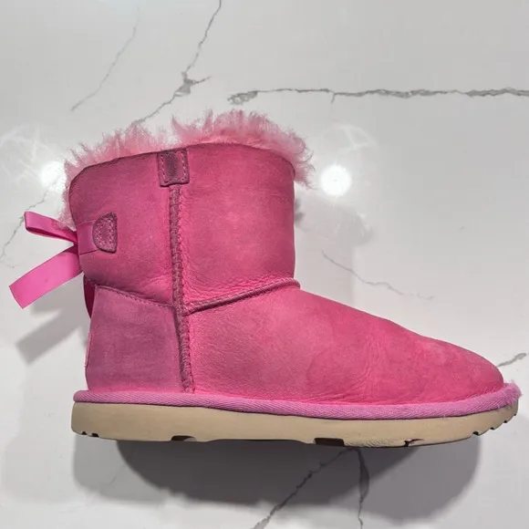 Ugg | Girls Pink Toddler Mini Bailey Bow Winter Leather Boots