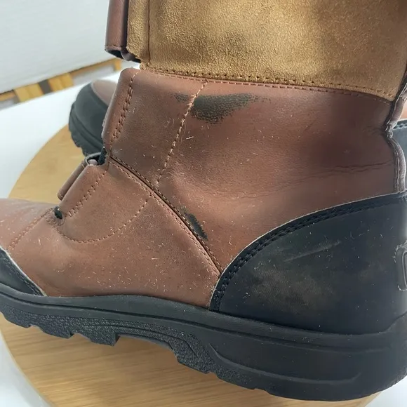 UGG Kids Kit Boots Worchester ~ Waterproof Brown Winter Boots Sz 6