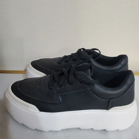UGG Marin Lace Black Platform Leather Sneakers Women's Shoe 10 NEW