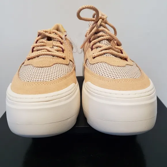 Ugg Marin Mega Lace Chunky Platforms Shoes Color Peach Size 9