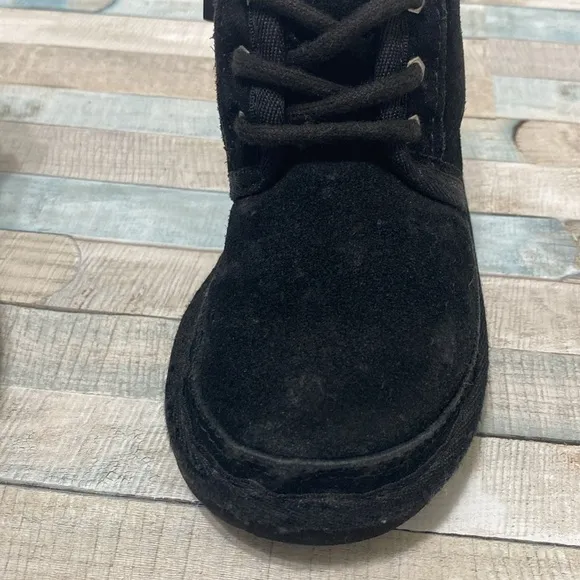 Ugg Neumel II Chukka Kids Boots