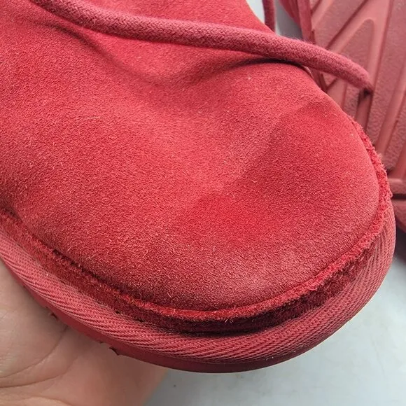 UGG Neumel Mens 10 Red Chukka Boots Lined Warm Casual Outdoors Walking 3236