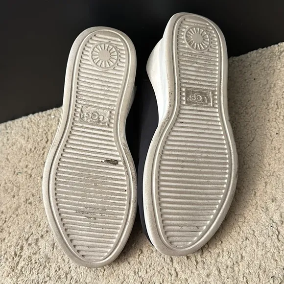 UGG Neutra Chunky Platform Sneaker - Black and White - Size Women’s 7.5