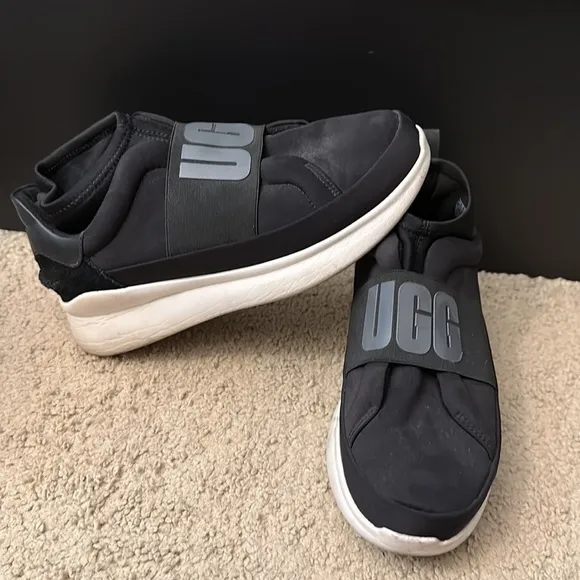 UGG Neutra Chunky Platform Sneaker - Black and White - Size Women’s 7.5