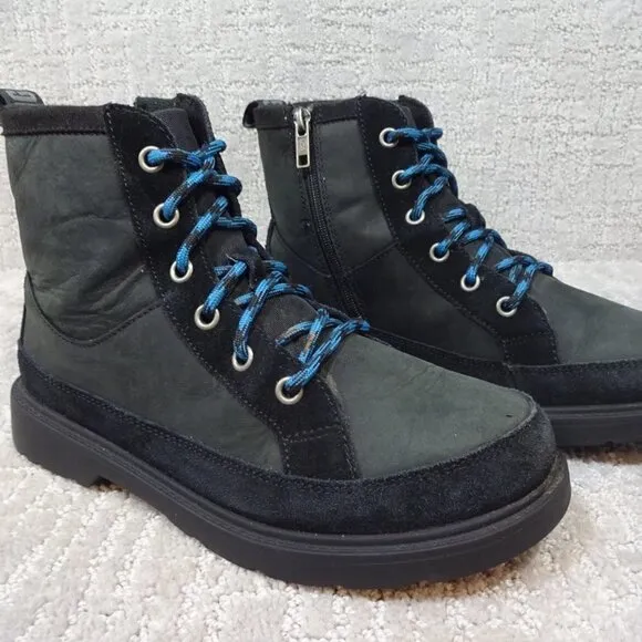 UGG Robley Youth Size 5 US Black Leather Weather Waterproof Boots 1112458K