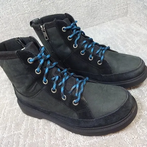 UGG Robley Youth Size 5 US Black Leather Weather Waterproof Boots 1112458K