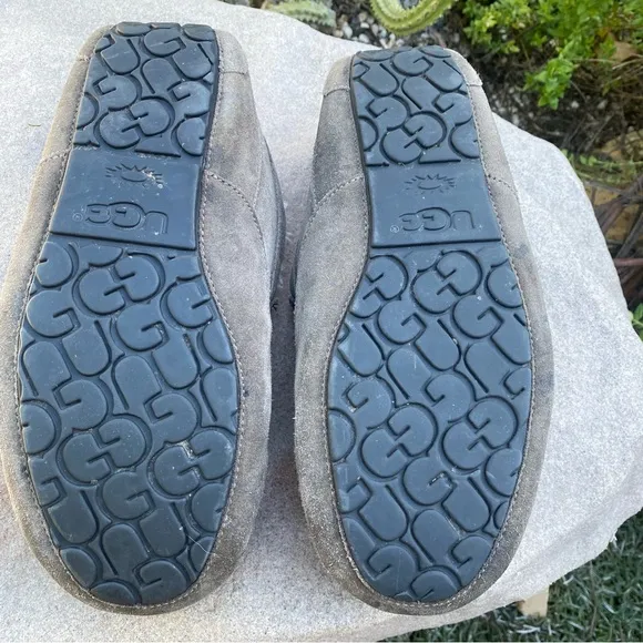 UGG Slippers Ascot