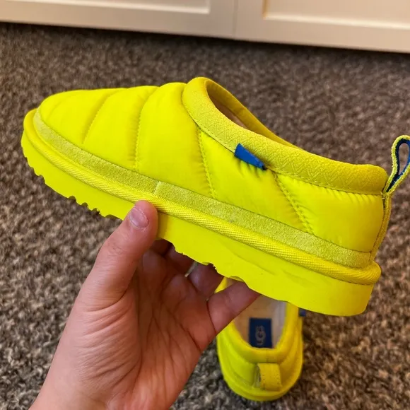 UGG Tasman LTA New‎ Women’s Neon Yellow Puffer Shoes Size US 5