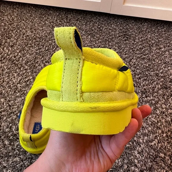 UGG Tasman LTA New‎ Women’s Neon Yellow Puffer Shoes Size US 5