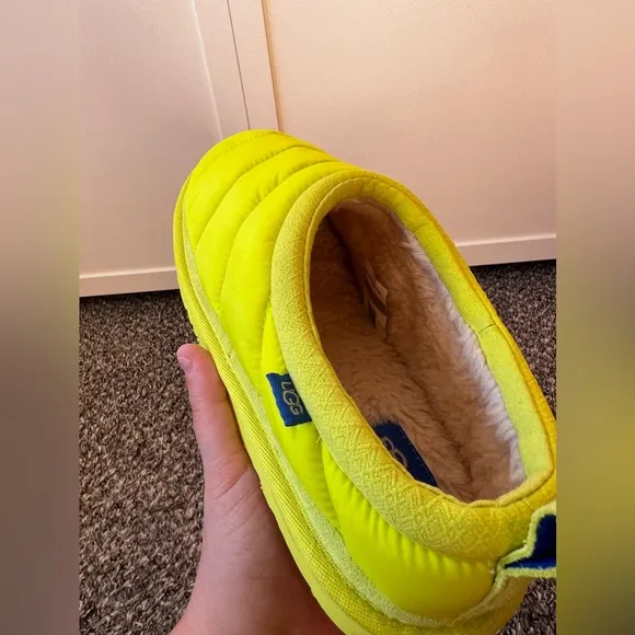UGG Tasman LTA New‎ Women’s Neon Yellow Puffer Shoes Size US 5