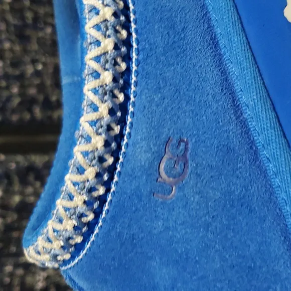 UGG Tazz Tasman Blue Slip-On Shoes Kids Size 13
