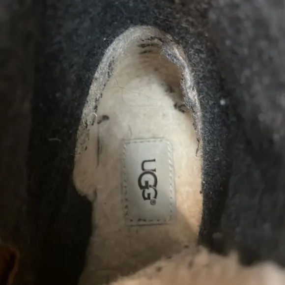 UGG Waterproof Boots Sz 8
