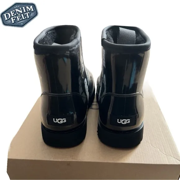 UGG Women’s Black/Clear Classic Mini Large LOGO Fleece Lined Boots/Bootie | NEW