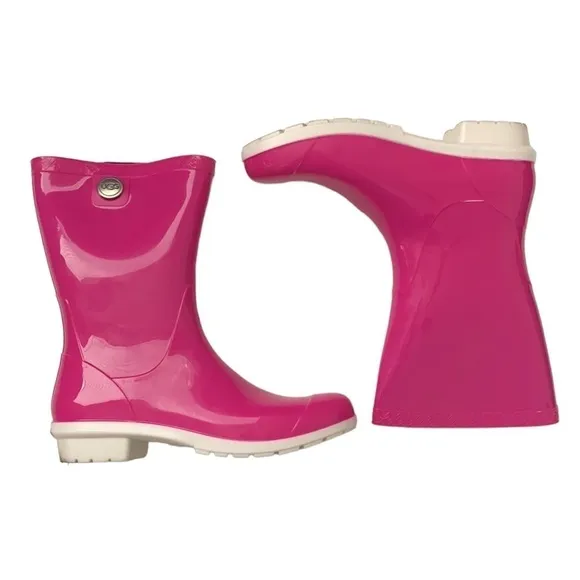 UGG Women's Sienna Rain Golden Glow Pink Booties