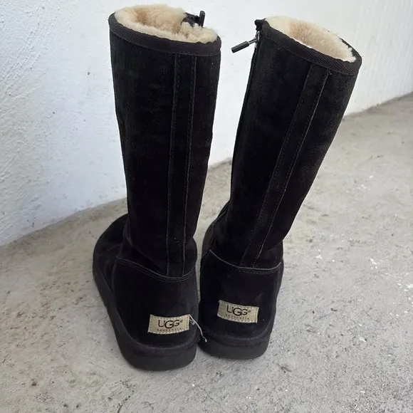 Ugg Zipper boots