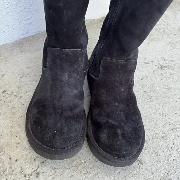 Ugg Zipper boots