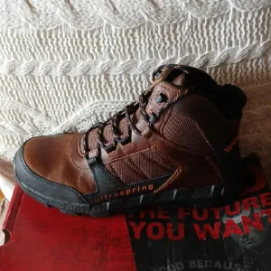 Ultraspring Brown High-Top Sneakers The Casquillo STEAL