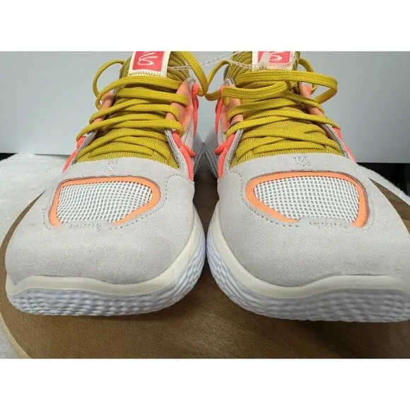 Under Armour Curry Flow Cozy Ivory Zeppelin Yellow 3023815-108 men size 8